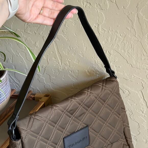 Tahari Brown quilted soft fabric‎ shoulder bag - Picture 4 of 5